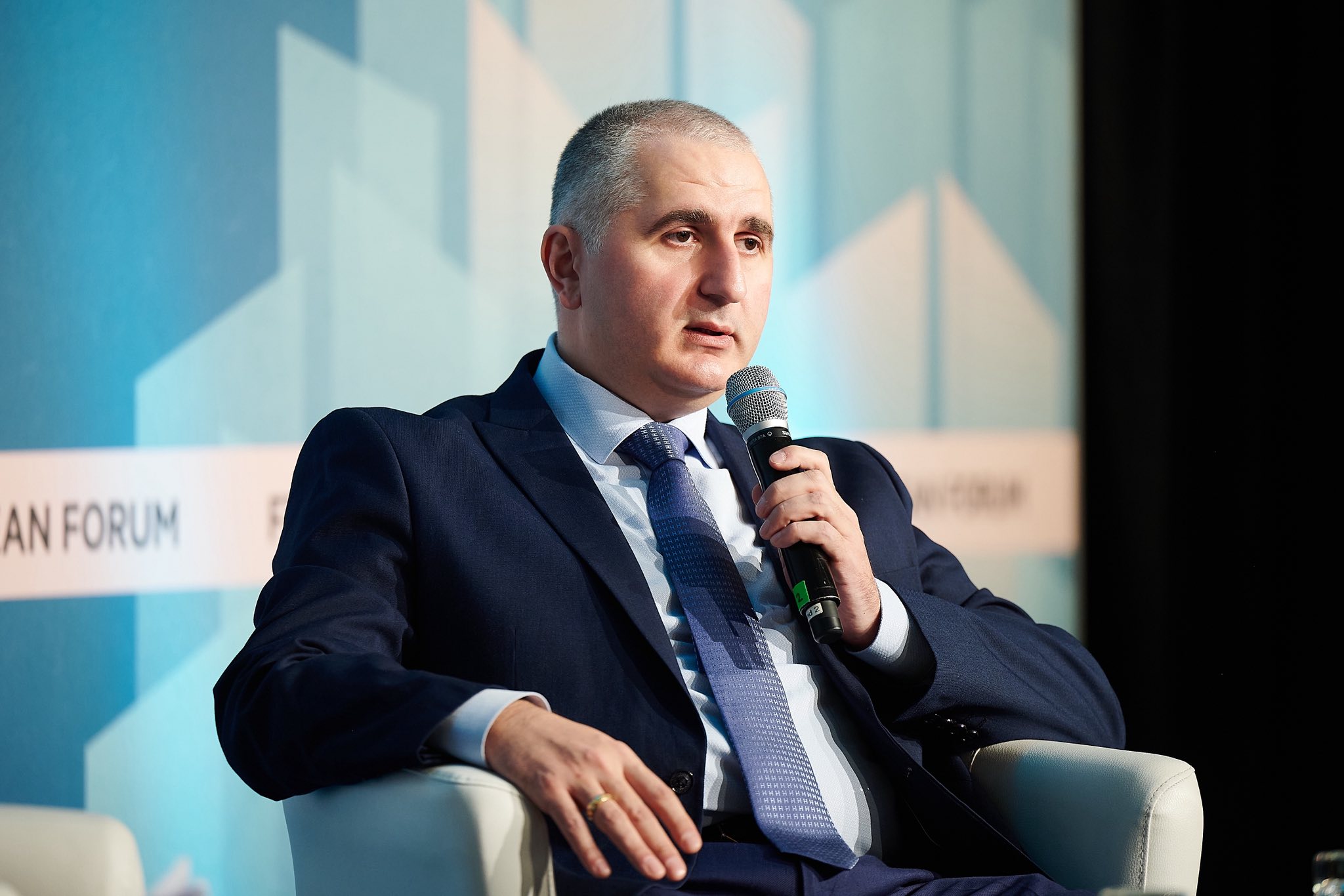 Georgia Begins Early Redemption of $500 Million Eurobond, Prepares New Issuance