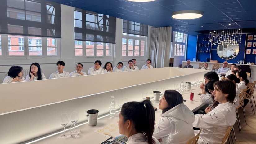 Georgian Wine Masterclass Held at Prestigious Ferrandi Gastronomy School in Paris