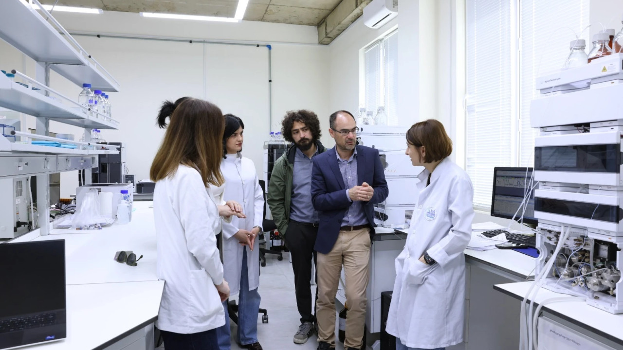 FAO Expert Assesses Georgia’s Aquaculture Laboratory Capacity - Economy ...